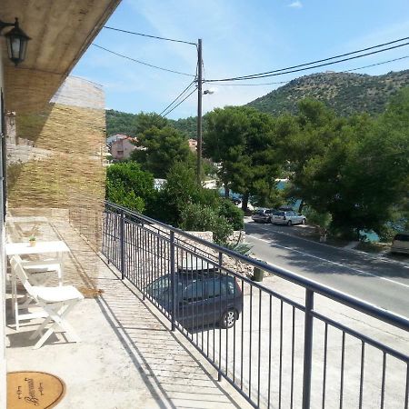 Studio Apartment Luce Marina Εξωτερικό φωτογραφία
