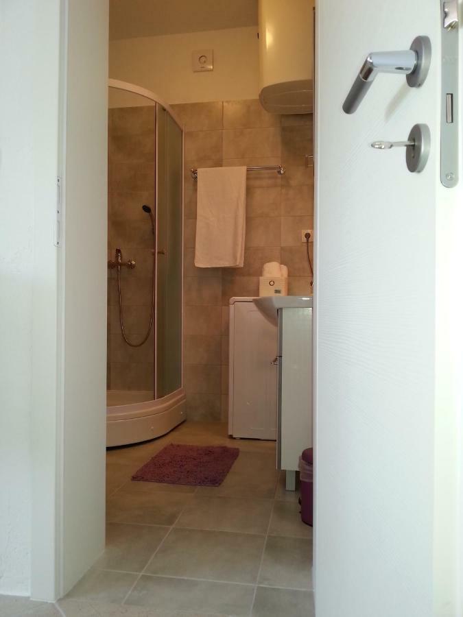 Studio Apartment Luce Marina Εξωτερικό φωτογραφία