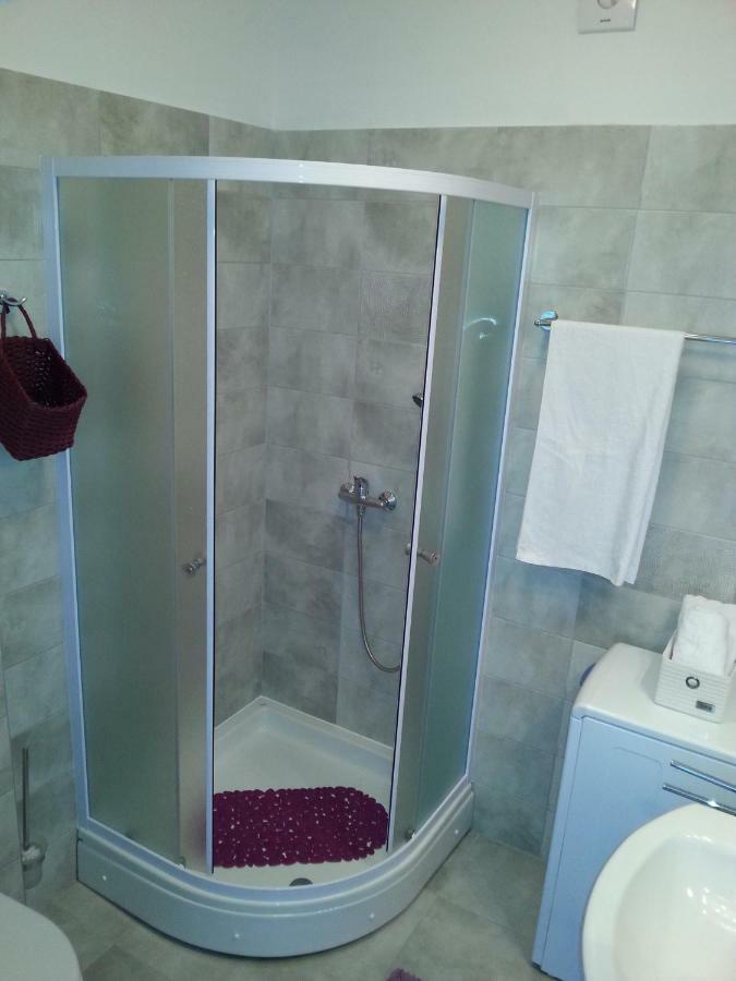 Studio Apartment Luce Marina Εξωτερικό φωτογραφία