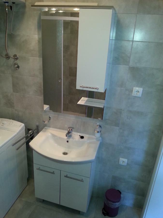 Studio Apartment Luce Marina Εξωτερικό φωτογραφία